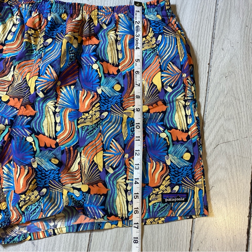 Patagonia Women's 5" Baggies Shorts (Joy: Pitch Blue) XXL NWOT! - Picture 7 of 11